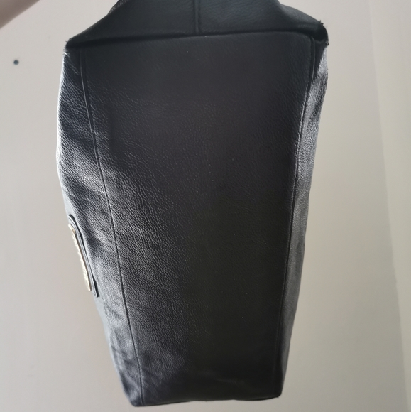 Olivia + Joy Black & Red Tote Bag - Picture 6 of 15